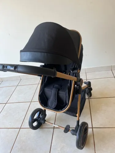 Carrinho bebê 