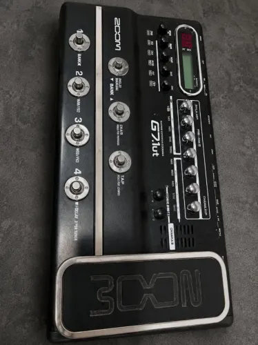 Pedaleira g7 e cubo de contrabaixo