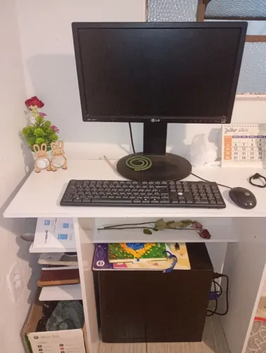 VENDO COMPUTADOR 