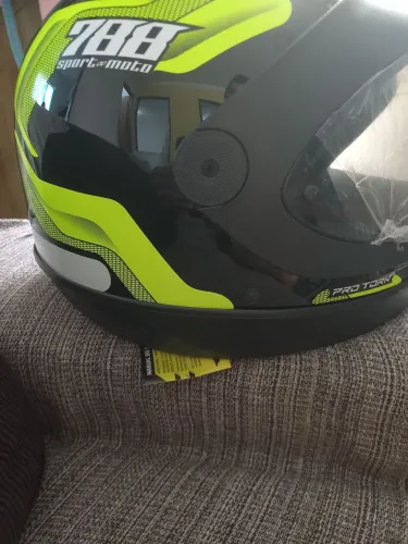 Vendo capacete protork automático tamanho 58 120,00 reais retirada mangabeira
