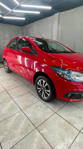 Chevrolet Onix Hatch LTZ 1.4 8V Flex Power Aut. 4P 2016
