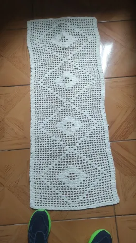 Crochê 102x43 cm