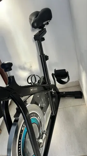 Bicicleta ergométrica WCT FITNESS