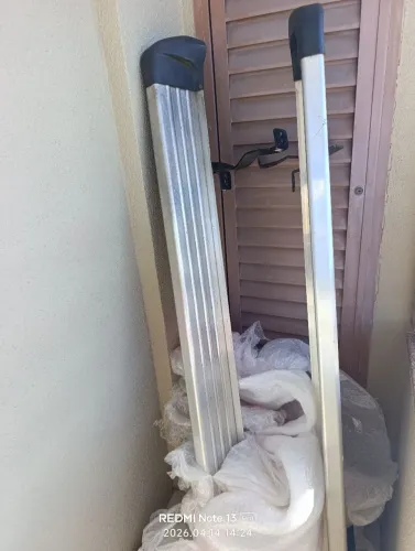 Vendo estribo Creta