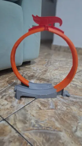 Vendo Pista de acrobacia Hotwhells estado de nova
