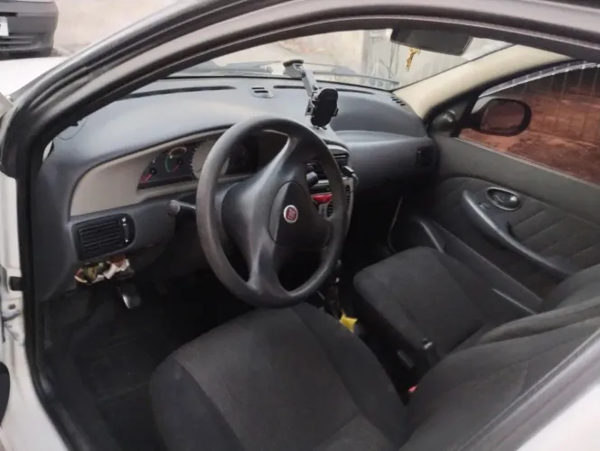 Fiat Palio 1.0 Economy Fire Flex 8V 4P 2012