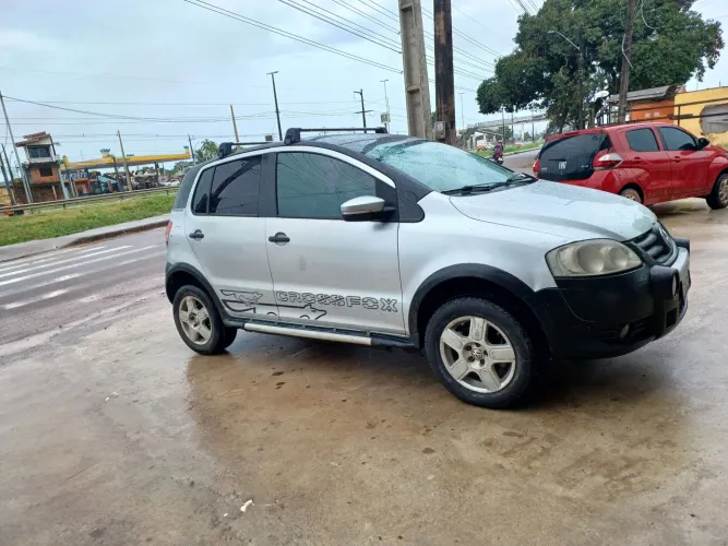 Volkswagen Crossfox 1.6 MI Total Flex 8V 5P 2008