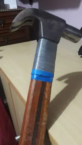 Ferramenta parafusadeira