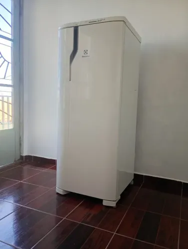 Geladeira Consul RE31 - Ótimo estado