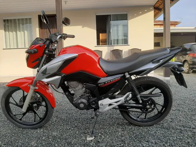 CG Titan 2023!!! Excelente Conservação!!!