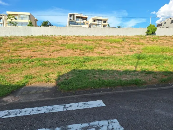 Terreno à venda, 600 m² por R$ 1.100.000,00 - Condomínio Residencial Colinas do Paratehy -