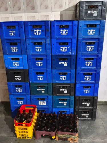 Caixa de Skol retornável 300ml(Barrigudinha)