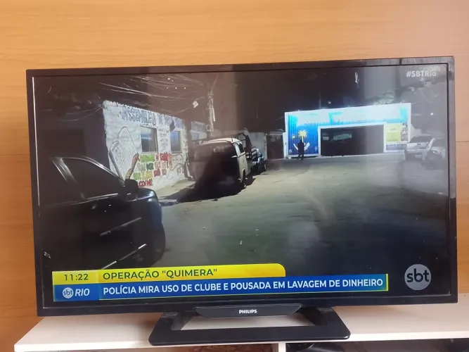 Televisão 32 polegadas PHILIPS 