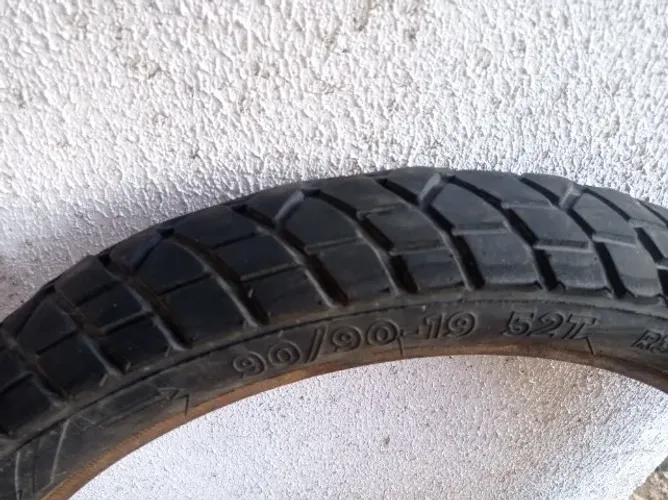 Pneu Moto 35$