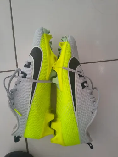 Chuteira Nike vapor edge pro 360 tamanho 42