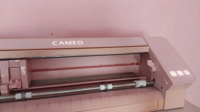 Silhouette Cameo 4 (Rosa)