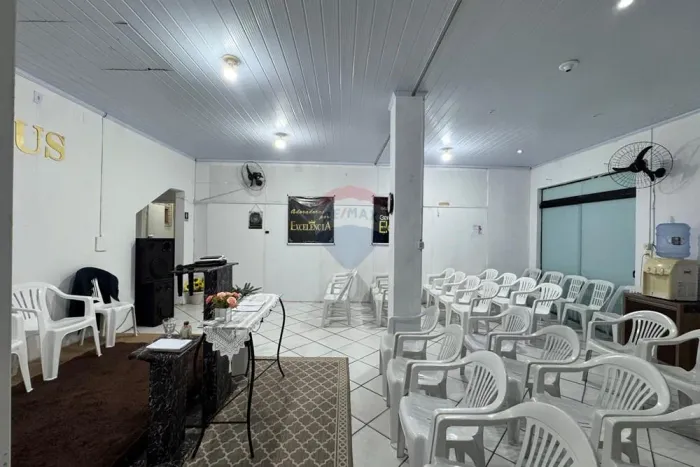 Sala Comercial á venda em Sombrio-SC. Oportunidade no bairro Januária.