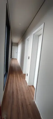 Instalação de porta - Marceneiro