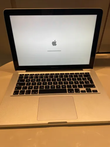 MacBook