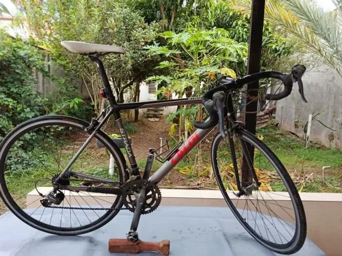 bicicleta speed caloi strada claris