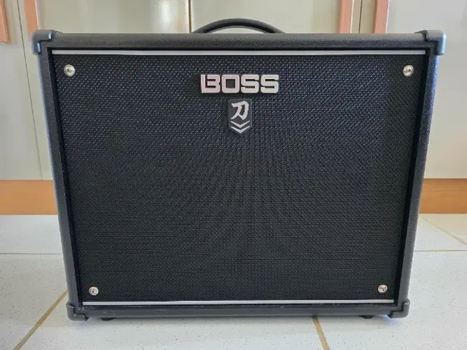 Amplificador Para Guitarra Boss Ktn-100 2 - 100w Cor Preto