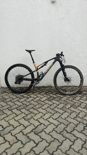 Catura Pro Sram AXS