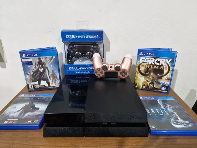 Playstation 4 impecável muito conservado
