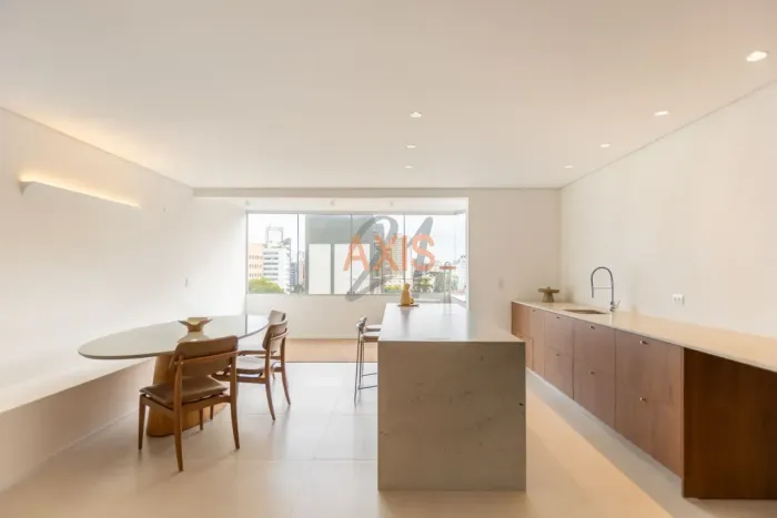 Apartamento de 3 Suítes à Venda no Edifício San Sebastian | Batel Curitiba