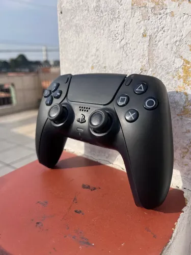 Dual Sense Black