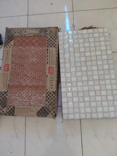 14 azulejos de box de banheiro para uma parede
