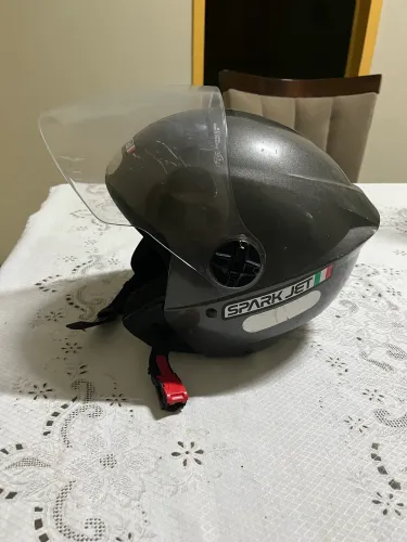 CAPACETE CINZA