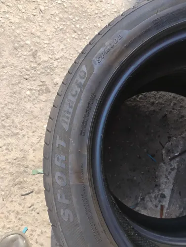  Par de Pneus aro 235,50. 18