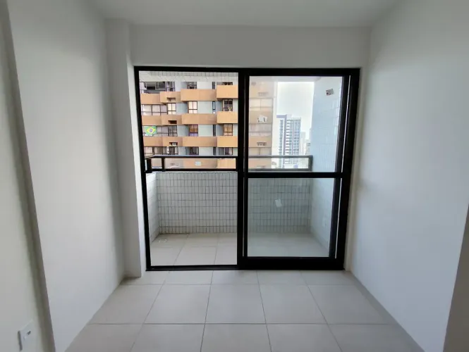 Studio em Candeias com Vista para o Mar