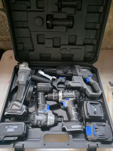 Kit ferramentas 58v 4 e 1