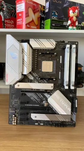 KIT - MSI MAG ASUS ROG STRIX B550-A GAMING - RYZEN 7 5700X3D - 16GB ASGARD RGB 4000MH