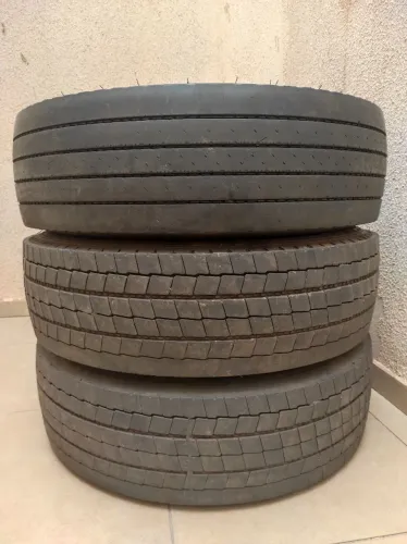 Pneu caminhão 3/4 medida 235/75 r 17.5