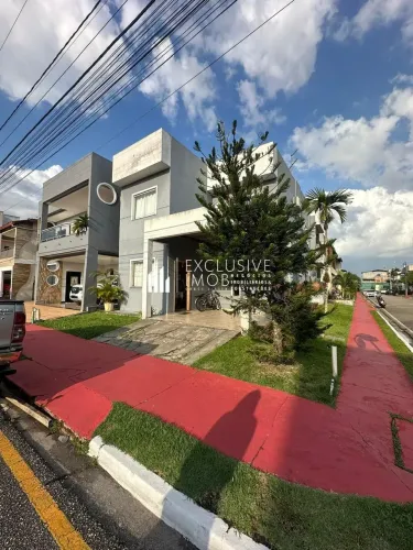 Imóvel para venda com 234 metros quadrados com 4 quartos