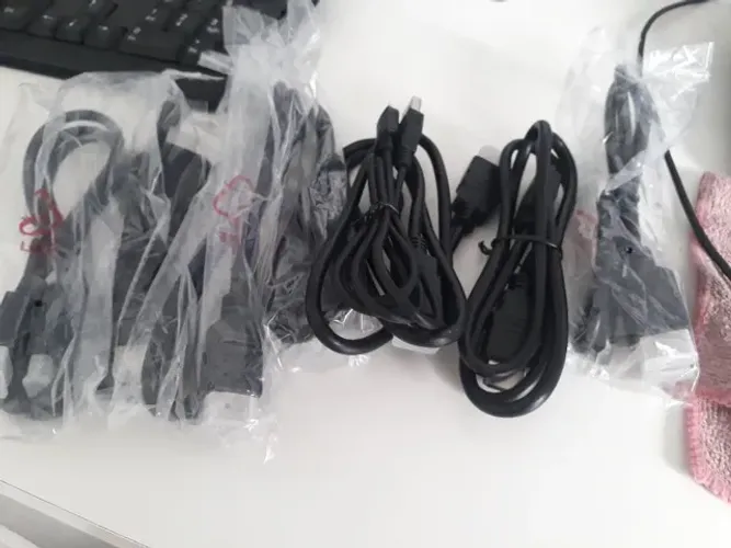 cabo hdmi de um metro novos pra bsucar ok