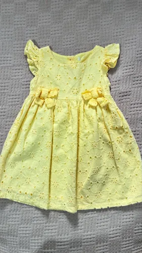 Vestido infantil de brocado