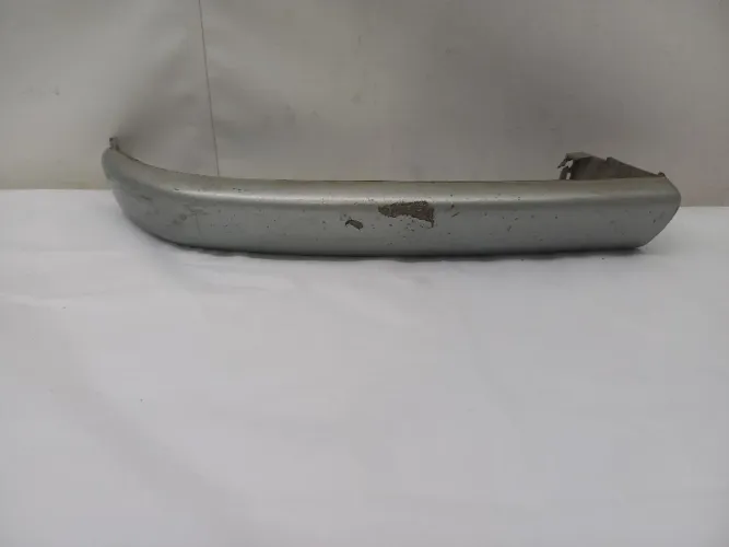 Moldura Acabamento Farol Le Fiat Doblo 10/18