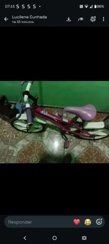 Vendo uma bicicleta aro 16 par menina