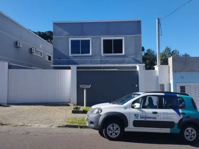 Prédio Comercial para alugar por R$ 12000.00, 370.00 m2 - BRAGA - SAO JOSE DOS PINHAIS/PR