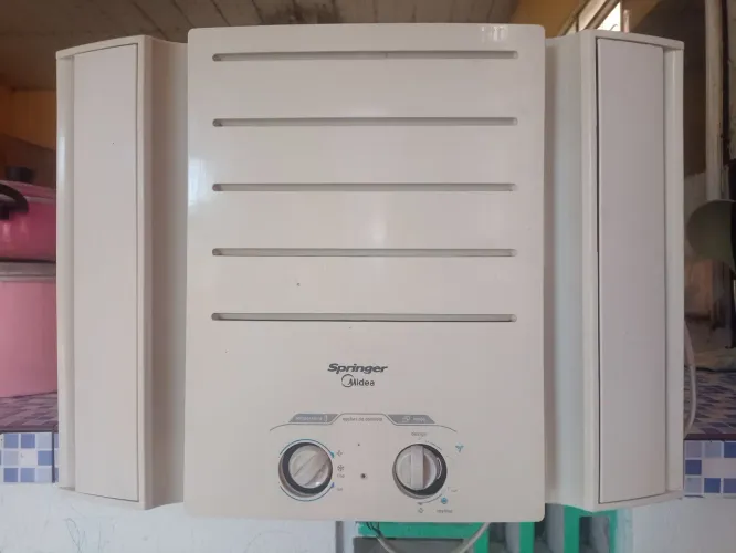 Ar condicionado Springer Midea em ótimo estado gelando muito bem
