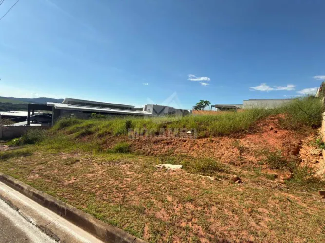 Terreno-À VENDA-Condomínio Sete Lagos-Itatiba-SP