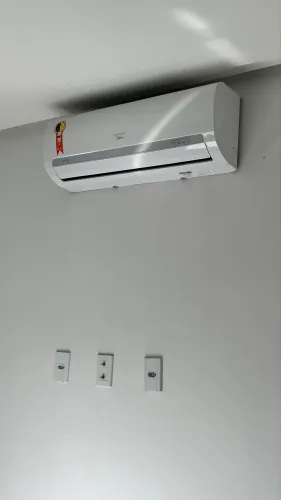 Ar-condicionado Split 12000 Btus Springer Midea 220v