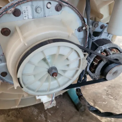 Vende se um mecanismo completo da máquina eletrolux 15 Kg