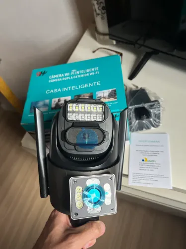 Câmera de Segurança c Sensor de presença WiFi