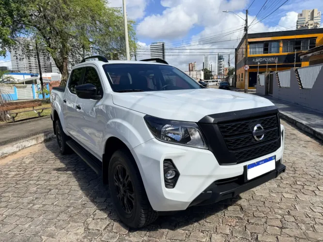Nissan Frontier Attac.cd 4X4 2.3 Bi-TB Die. AUT 2023