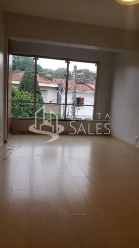 Casa de Luxo para Locação na Aclimação, São Paulo-SP: 4 Quartos, 2 Banheiros, 4 Vagas de G