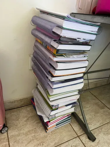 Vendo livros/ materiais para vestibular de medicina